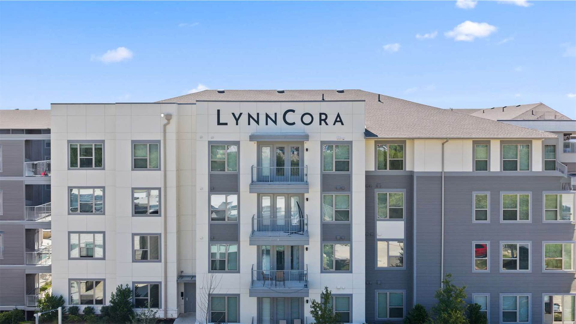 LynnCora